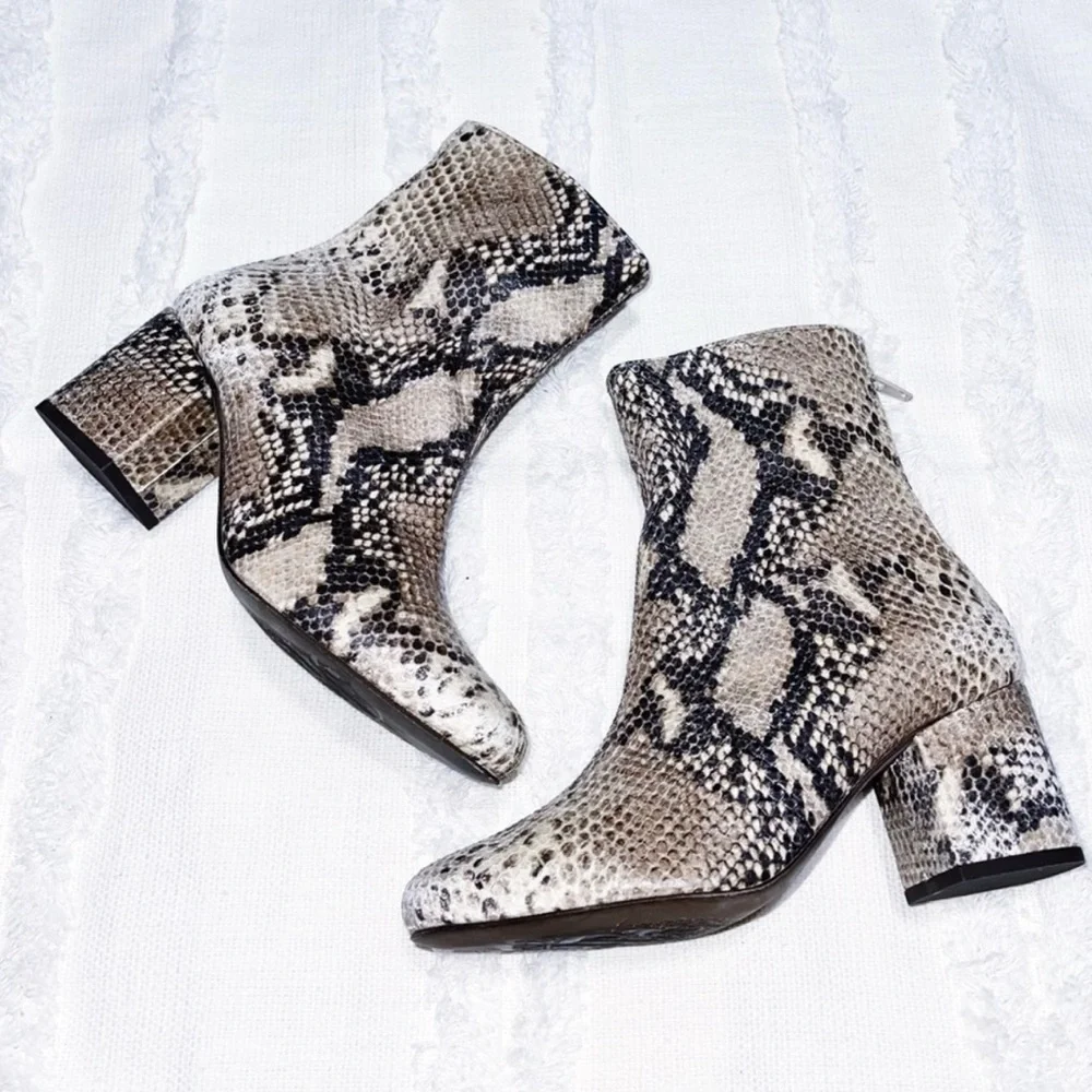 Free People CECILE SNAKE PRINT ANKLE BOOTS 35.5/5.5 - Picture 2 of 14